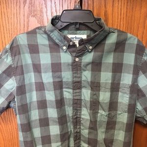 Men’s Short Sleeve Button Up Casual Shirt - Large